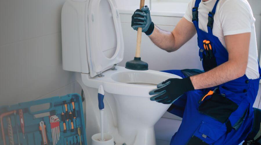 Professional bathroom faucet installation in Riverview, FL